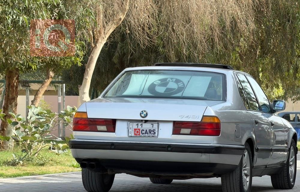 بي ام دبليو الفئة 7